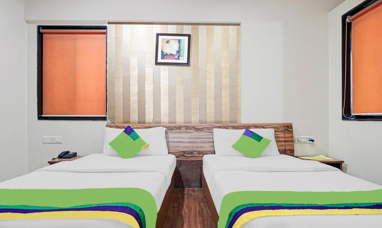 Treebo Trend Silver Crest Lohogaon Luaran gambar